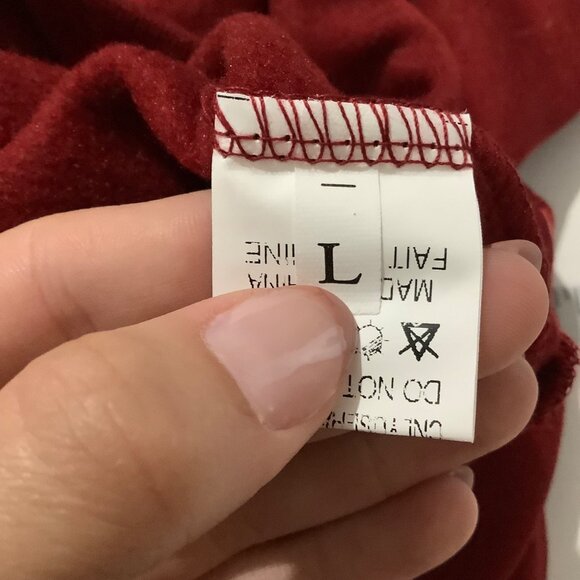 Gardener Christmas Sweatshirt Just Hangin' With My Gnomies Large Funny Sweater - Picture 8 of 9